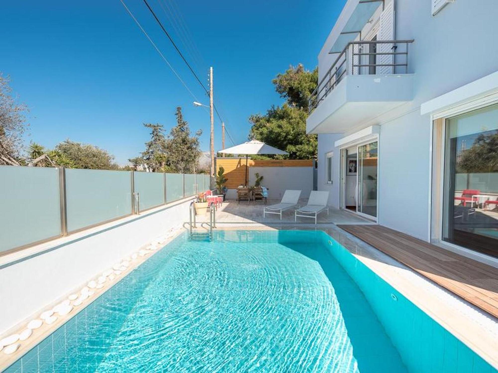 Adelos Group Stay In Elliniko Athens Exterior photo